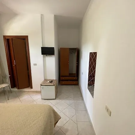 Adema Nocleg ze śniadaniem Agropoli