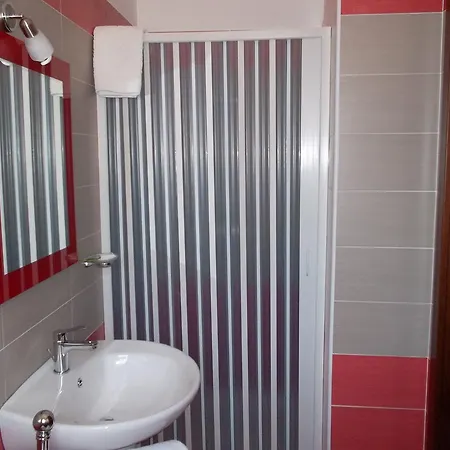 Nocleg ze śniadaniem Adema