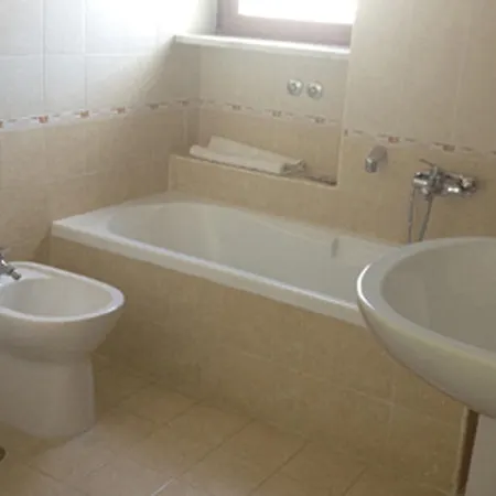 Nocleg ze śniadaniem Adema