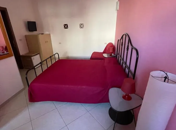 Adema 阿格罗波利